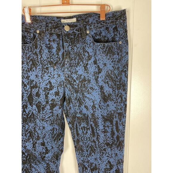Free People Women's Velvet Indigo Flocked Snake Skin Print Skinny Jeans Size 30 - Picture 3 of 8